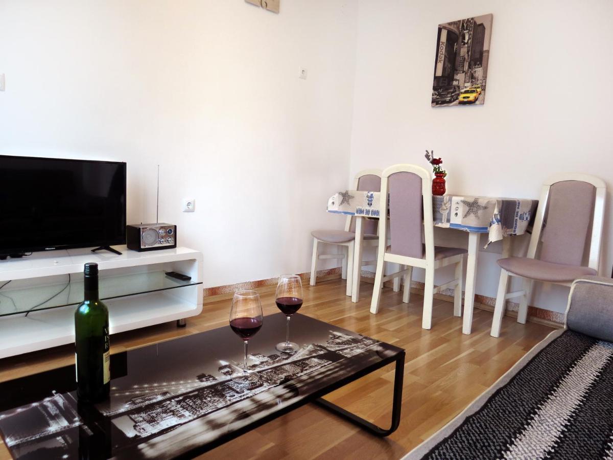 Apartment Jadro Supetar Ngoại thất bức ảnh