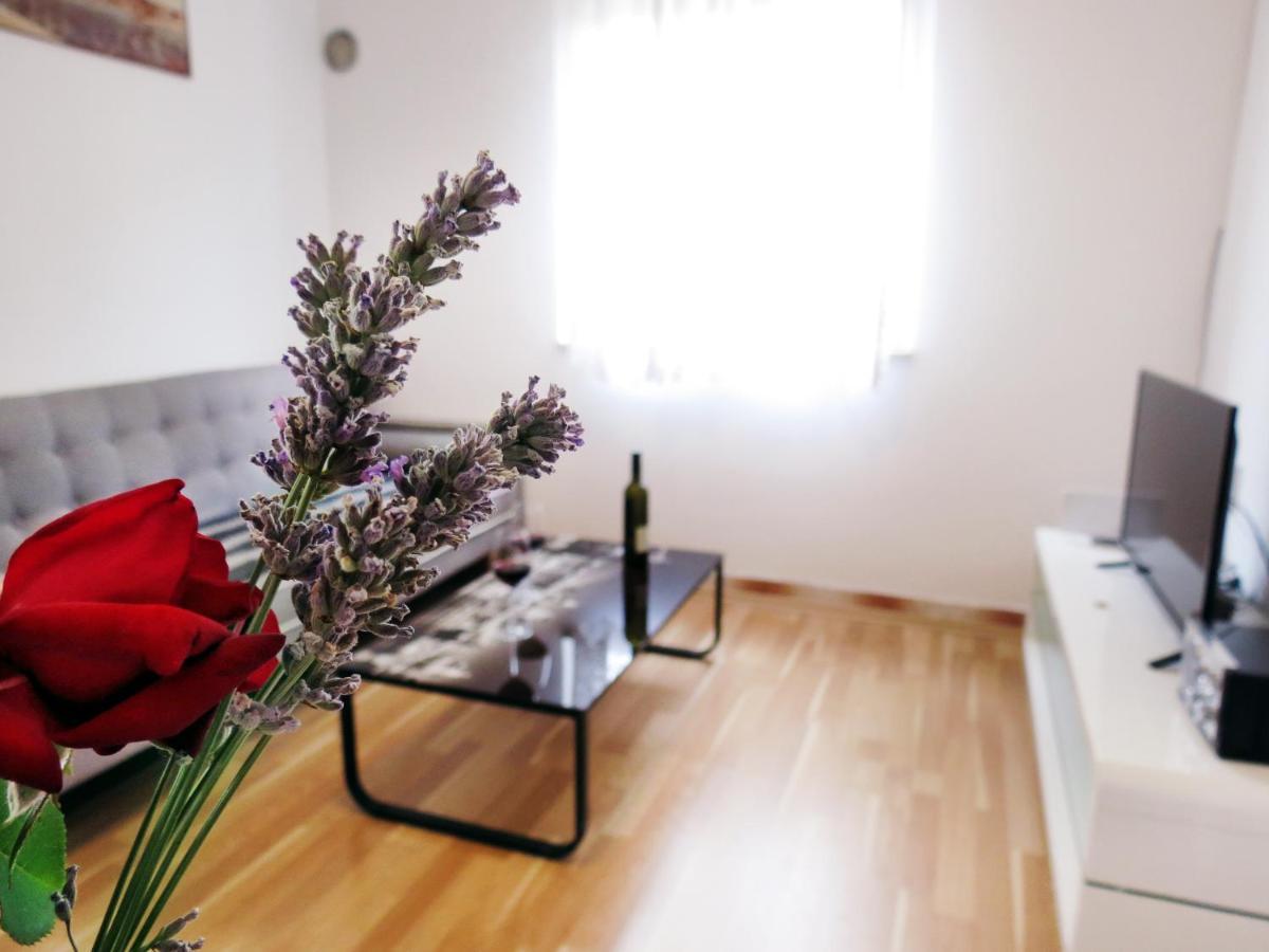 Apartment Jadro Supetar Ngoại thất bức ảnh